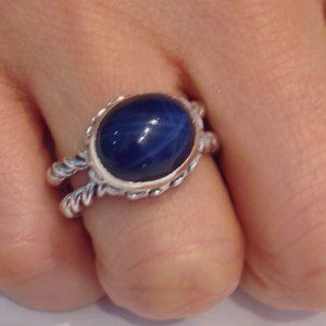 Star Sapphire Ring in 925 Sterling Silver